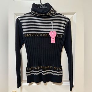 Women’s Black Sweater for the wintertime